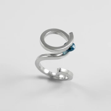 TWISTED FLOATING STONE EZÜST GYŰRŰ