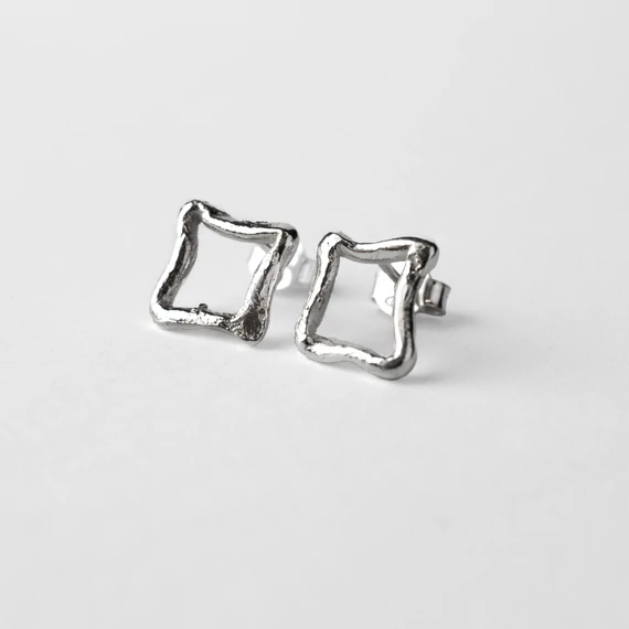 MOLD ART SQUARE EZÜST FÜLBEVALÓ