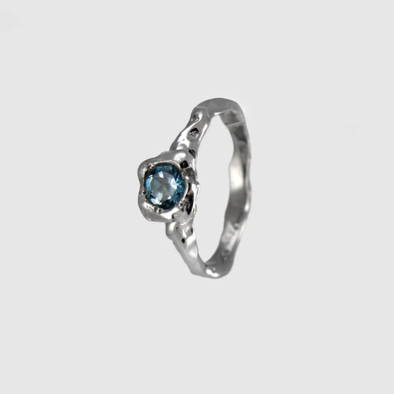 MOLD ART TOPÁZ EZÜST GYŰRŰ