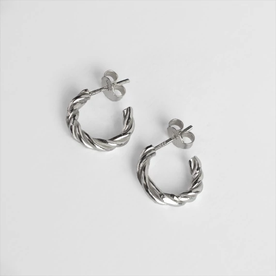 MOLD ART TWISTED EZÜST FÜLBEVALÓ